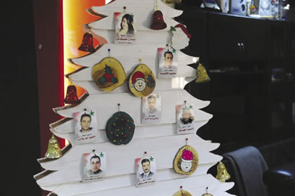 c1-3-syria_christmas_tree.jpg