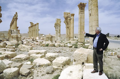 c1-4-black_sen_Palmyra_yria%20UNESCO%20World%20Heritage.JPG