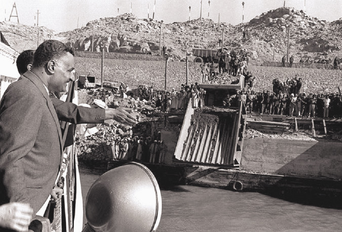 I1-Nasser_Aswan_Dam_construction.jpg